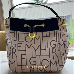 Tommy Hilfiger HandBag
